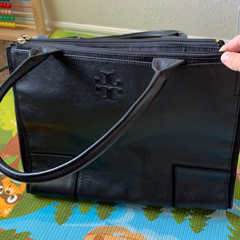 Tory Burch Tote leather